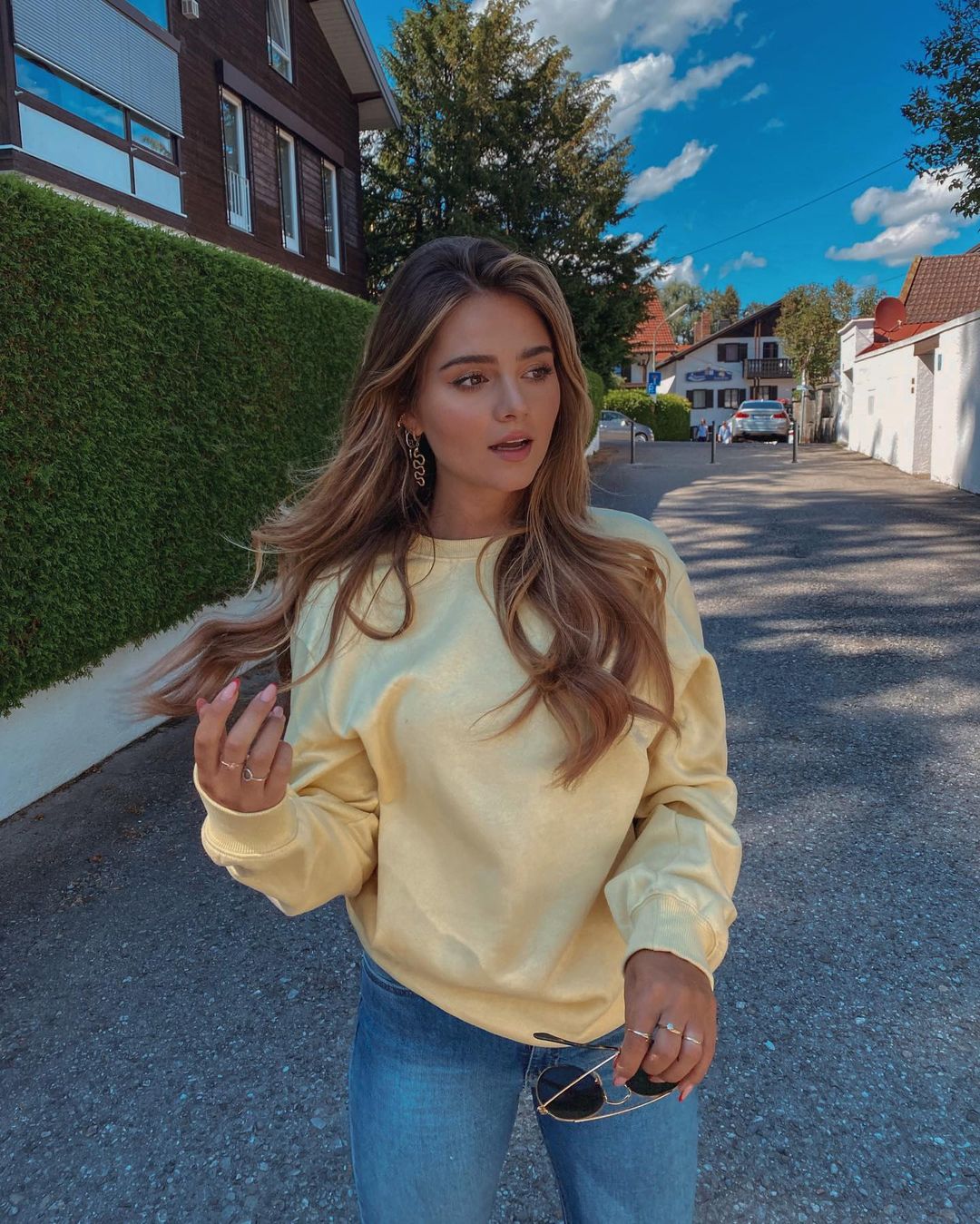 1709874724 136 Jessy Hartel Фото10 Jessy Hartel 10