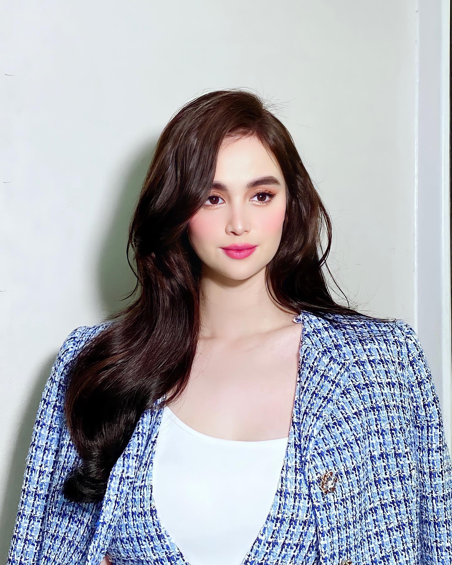 1710156243 544 Kim Domingo Фото10 Kim Domingo 10