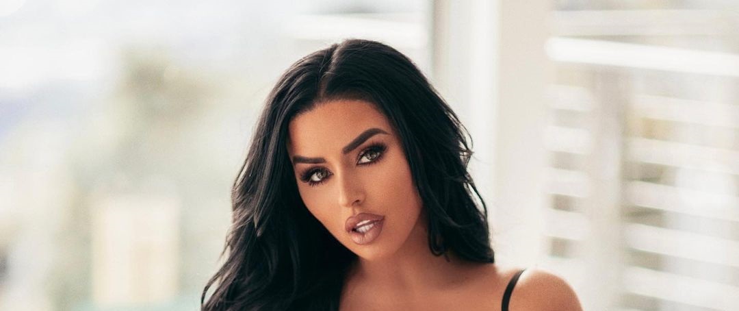 1710200885 347 Abigail Ratchford Фото16 Abigail Ratchford 16