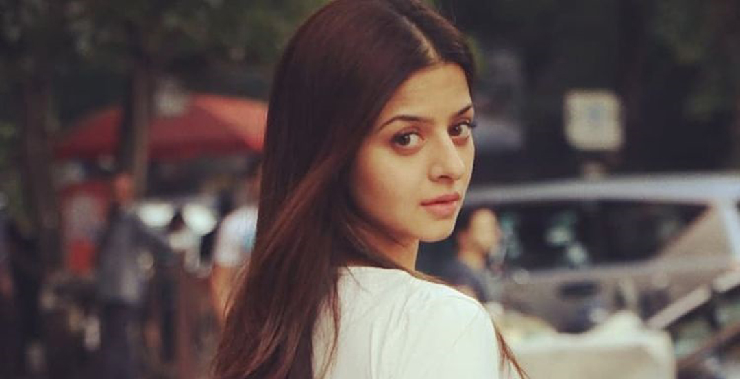 1710277204 722 Vedhika4U Фото15 Vedhika4U 15