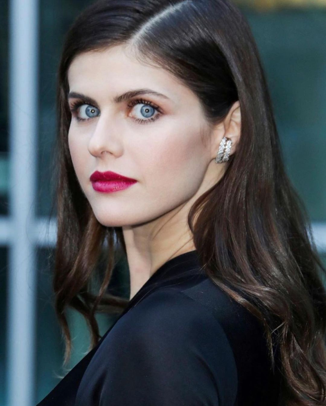 1710519845 38 Alexandra Daddario Фото16 Alexandra Daddario 16