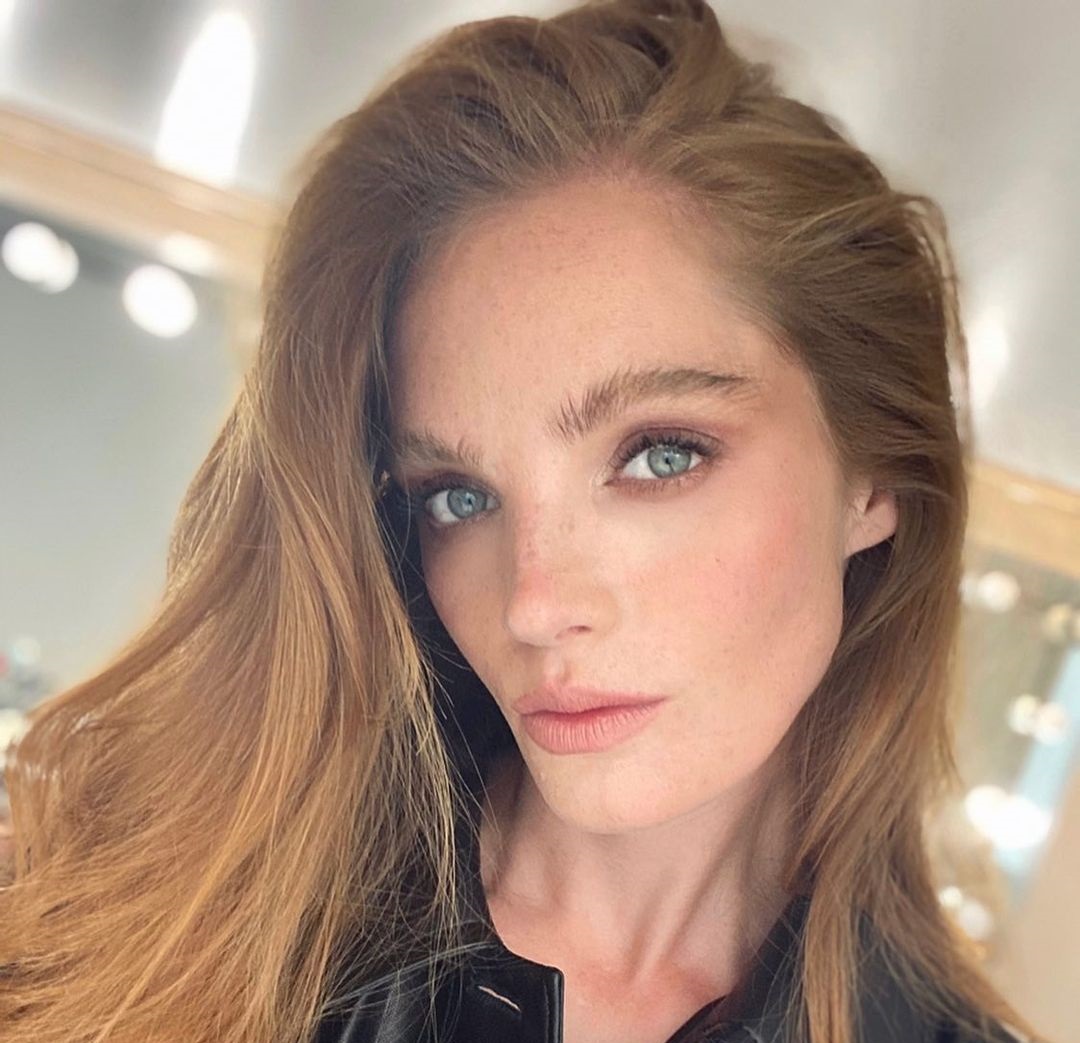 1710596886 146 Alexina Graham Фото10 Alexina Graham 10