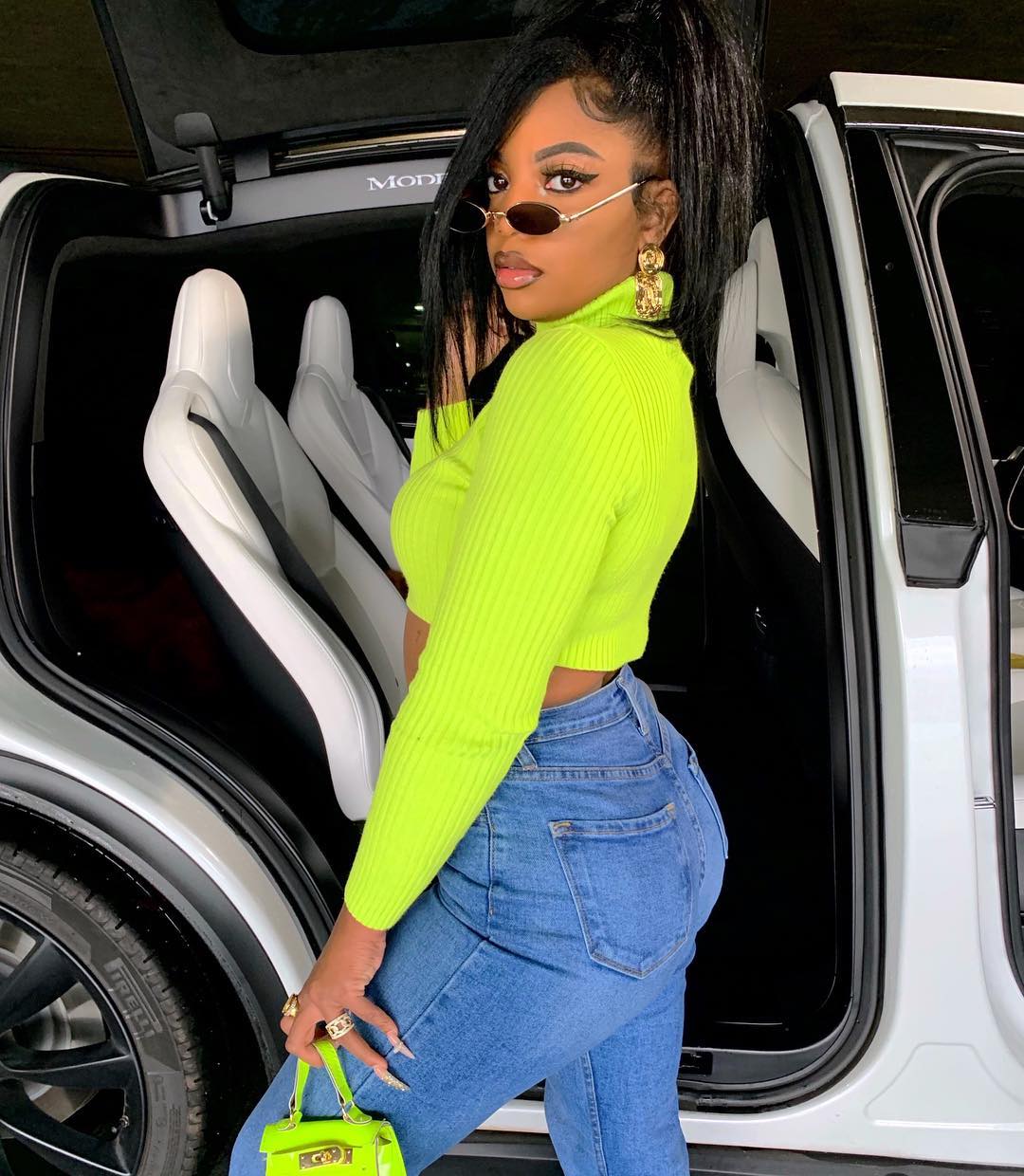 1710839885 381 Dearra Taylor Фото21 De’arra Taylor 21