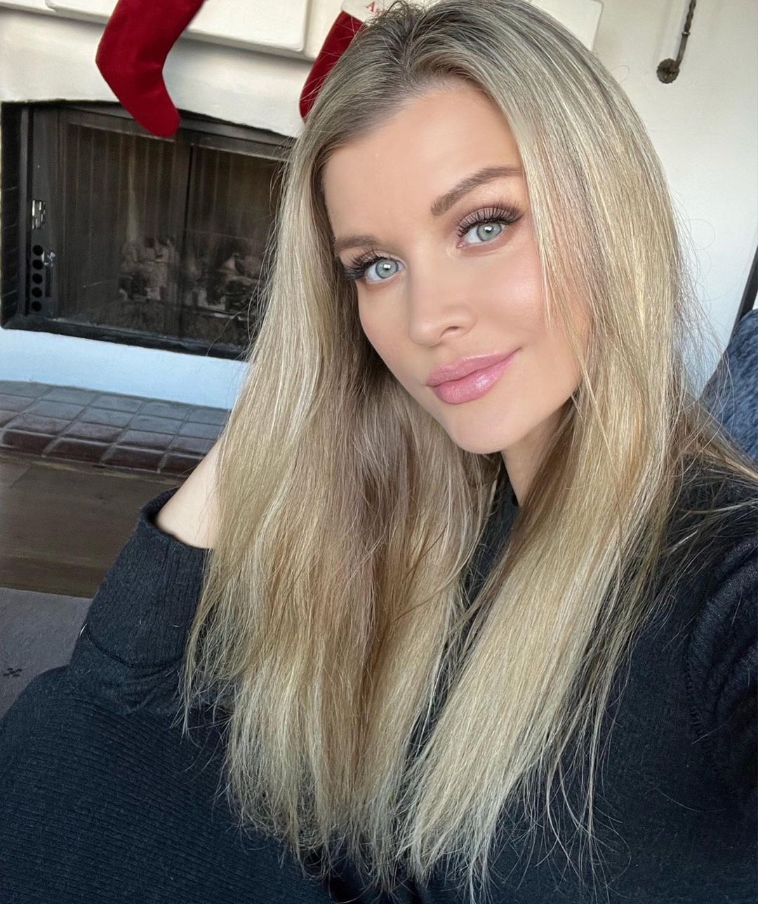 1710865087 735 Joanna Krupa Фото15 Joanna Krupa 15