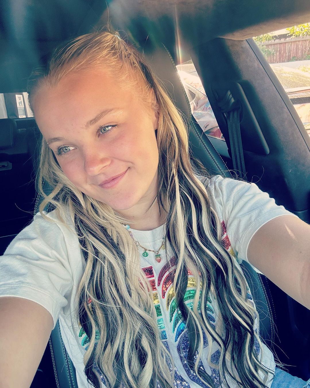 1711252807 641 Jojo Siwa Фото6 Jojo Siwa 6