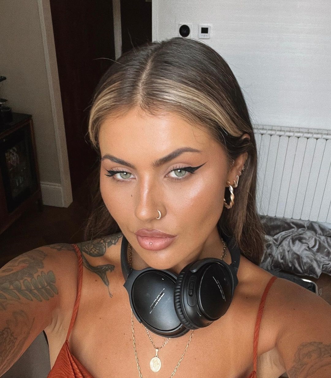 1711878124 328 Jamie Genevieve Фото9 Jamie Genevieve 9