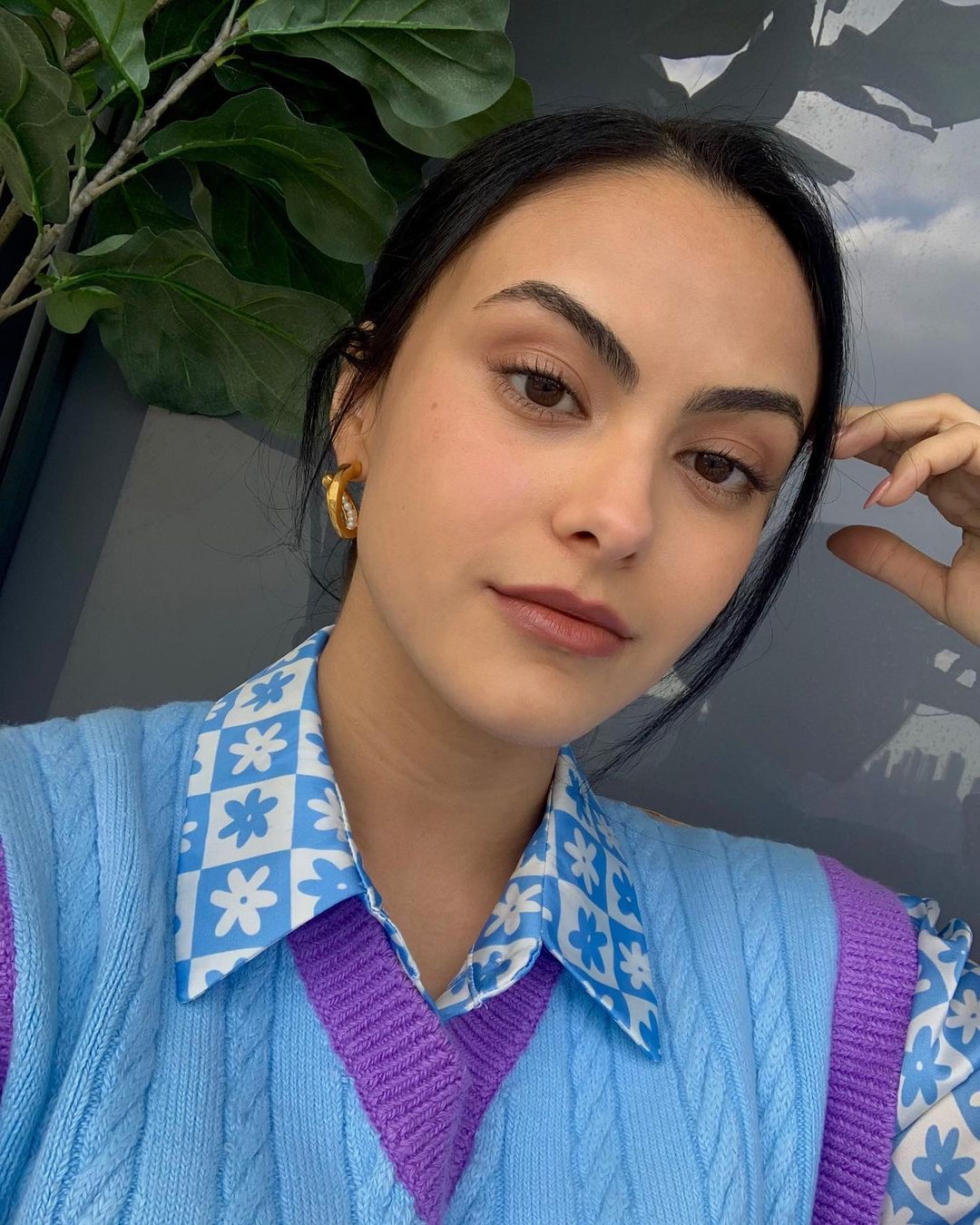 1712027163 812 Camila Mendes Фото11 Camila Mendes 11