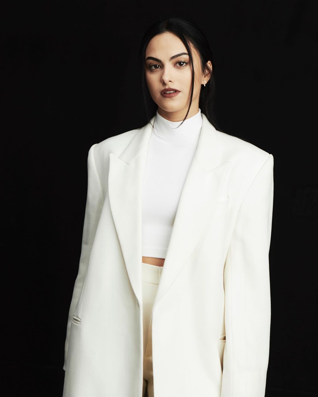 1712027163 965 Camila Mendes Фото7 Camila Mendes 7