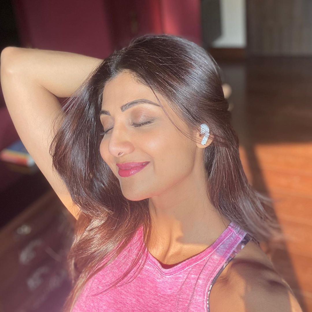 1712164688 702 Shilpa Shetty Kundra Фото8 Shilpa Shetty Kundra 8