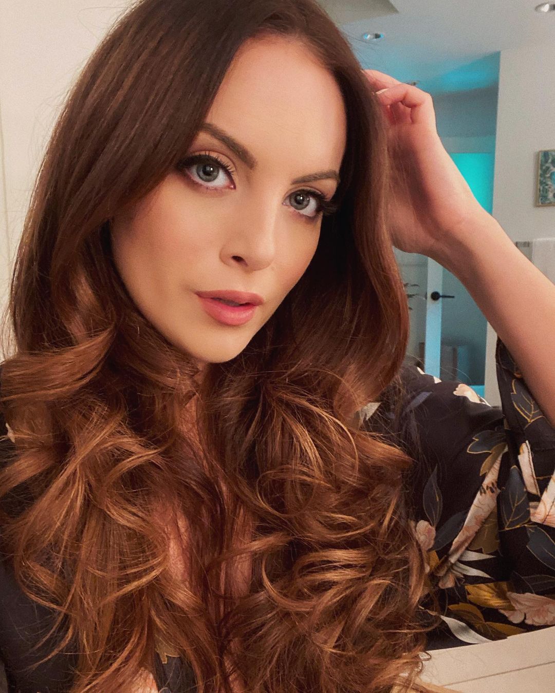 1712567166 129 Elizabeth Gillies Фото15 Elizabeth Gillies 15