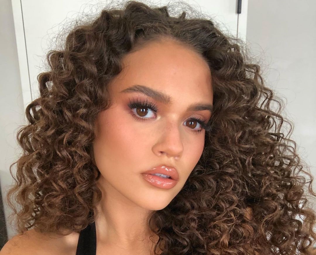 1712607484 966 Madison Pettis Фото13 Madison Pettis 13