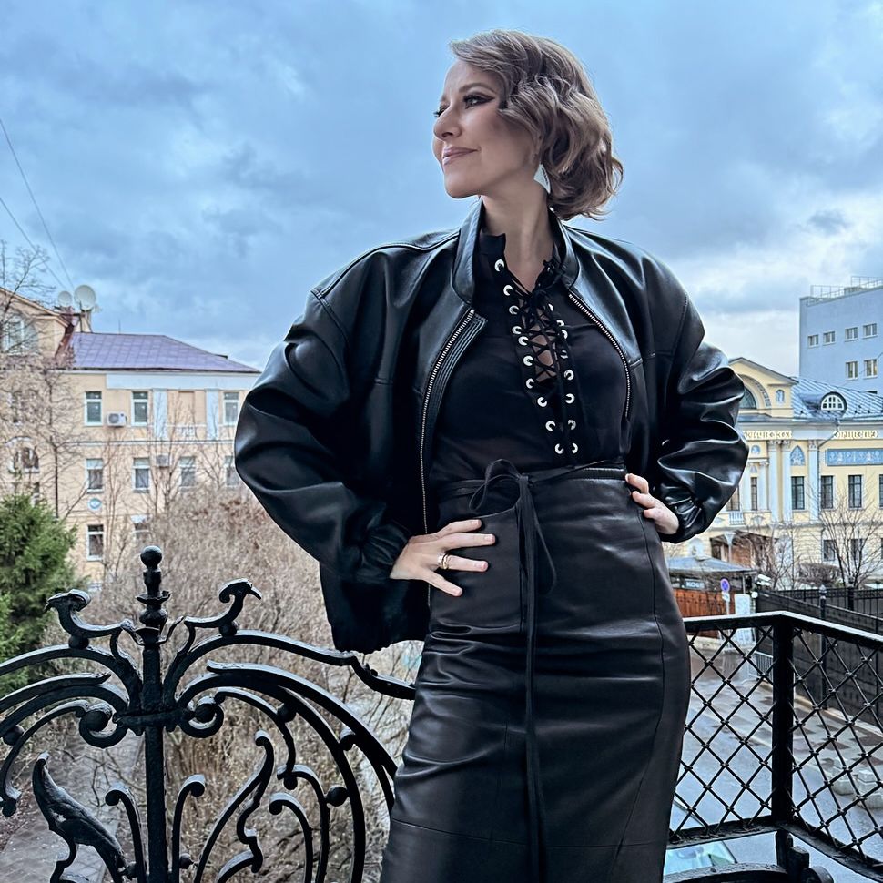 1727403007 830 Kseniya Sobchak Фото27 Ксения Собчак 27