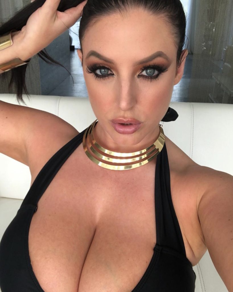 1728586504 948 Angela White Фото11 Angela White 11